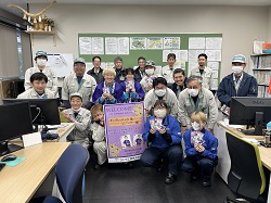 サンフレッチェ広島レジーナ 瀧澤 千聖選手・松本 茉奈加選手が来社されました!